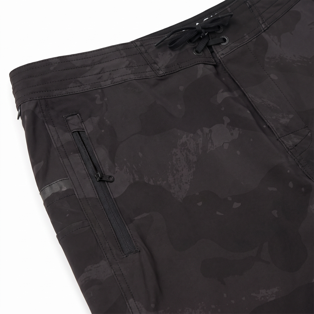 18" Boardshorts — Brush Camo — detail
